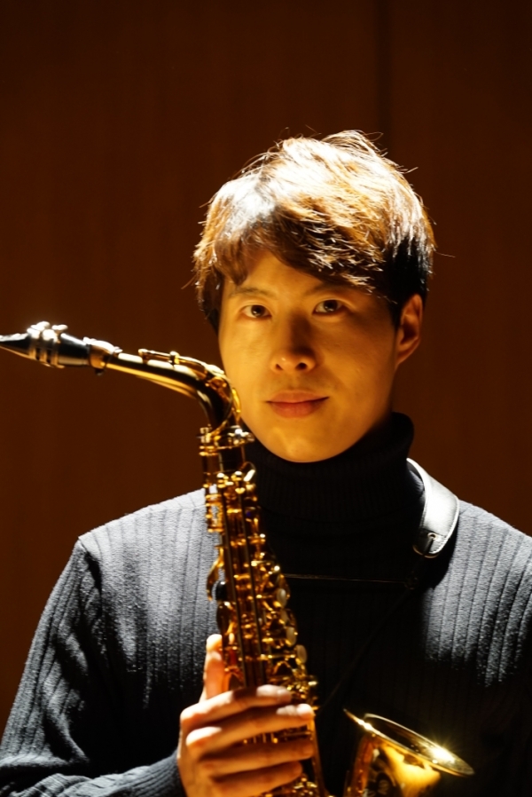 Brandon Jinwoo Choi (saxophone)