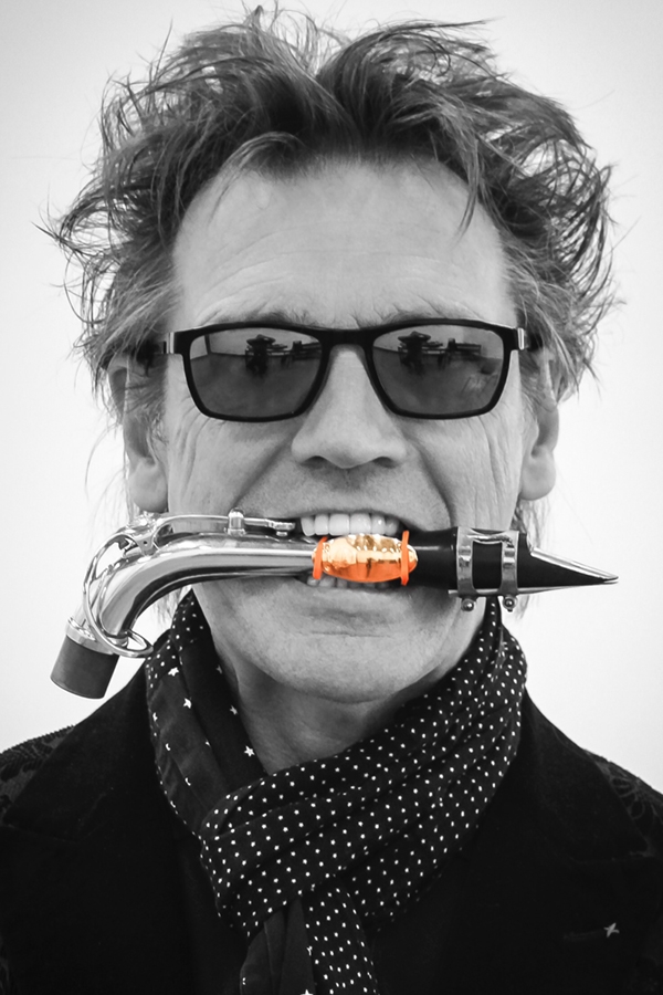 Henk Van Twillert (saxophone)