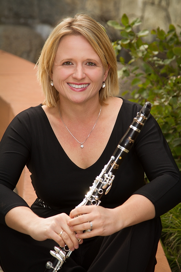 Myroslava Hagen (clarinet)