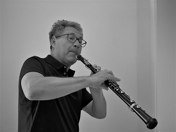 Vladimir Sklyarenko (oboe)